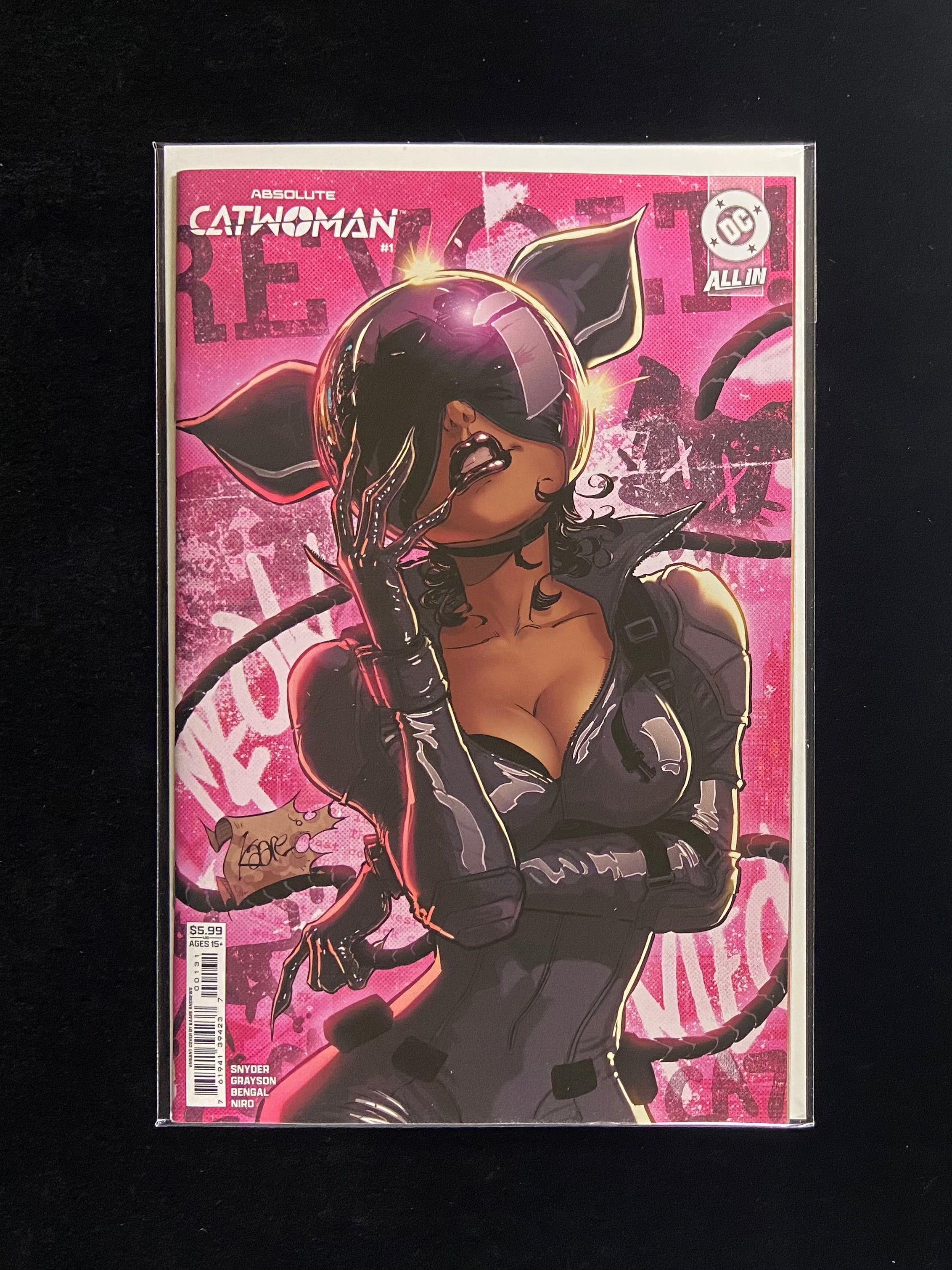 Absolute Catwoman #1
